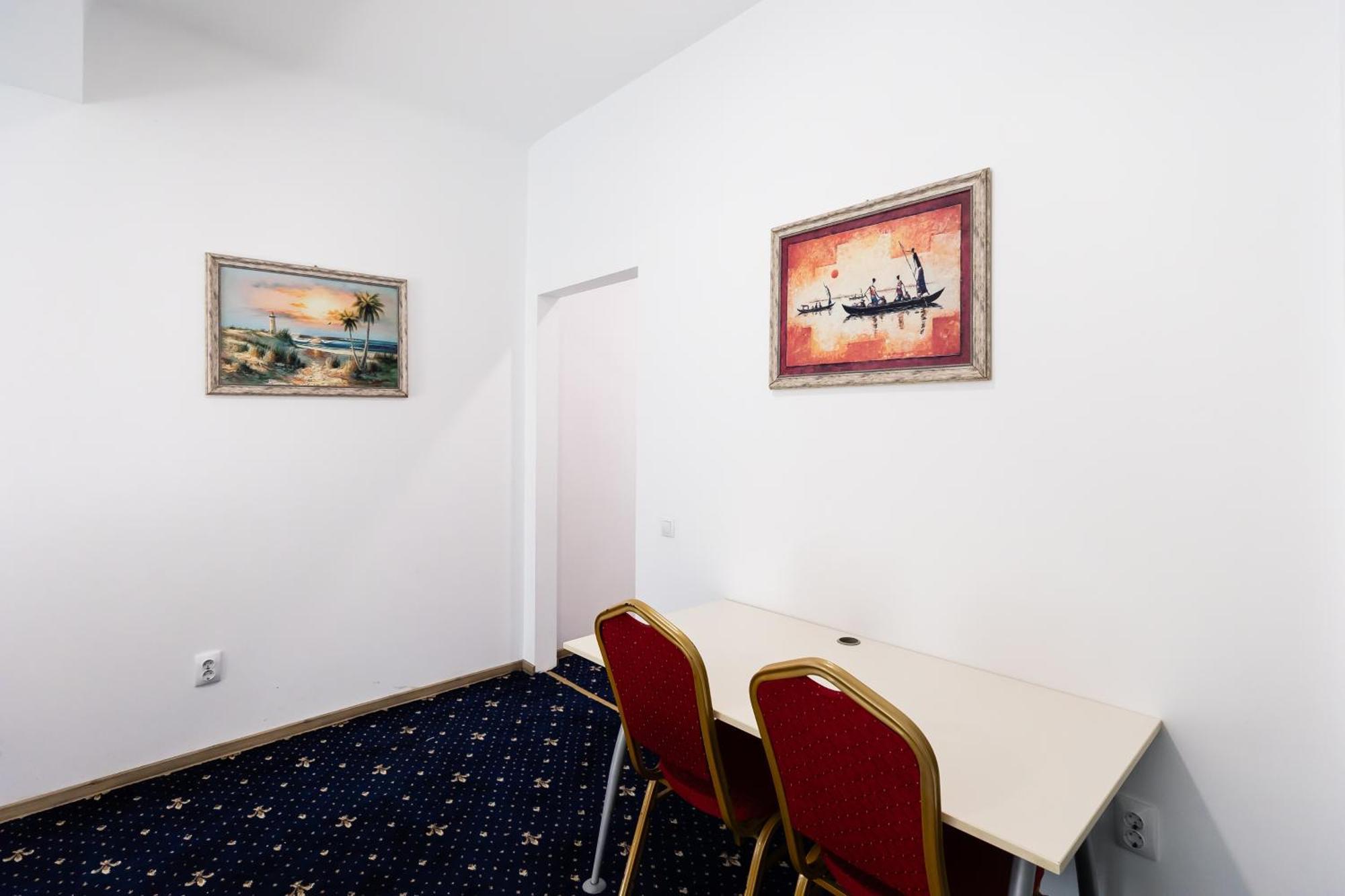 Central Studios In Piata Romana Bucharest Luaran gambar